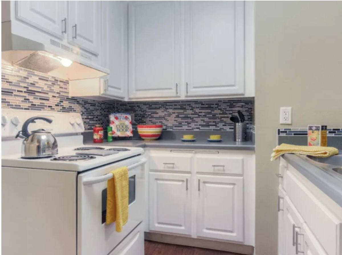 Apartment for rent at Twenty 2 Eleven, 20211 Sherman Way, Winnetka, CA 91306
