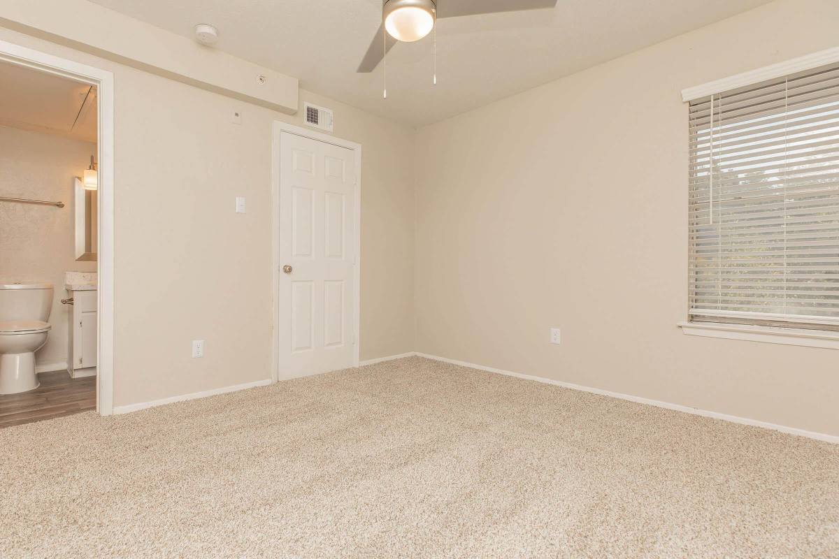 Apartment for rent at Village at the Crossroads, 1900 Carl Rd, Irving, TX 75061