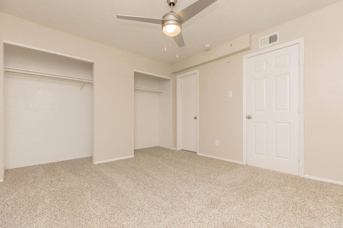 Apartment for rent at Village at the Crossroads, 1900 Carl Rd, Irving, TX 75061
