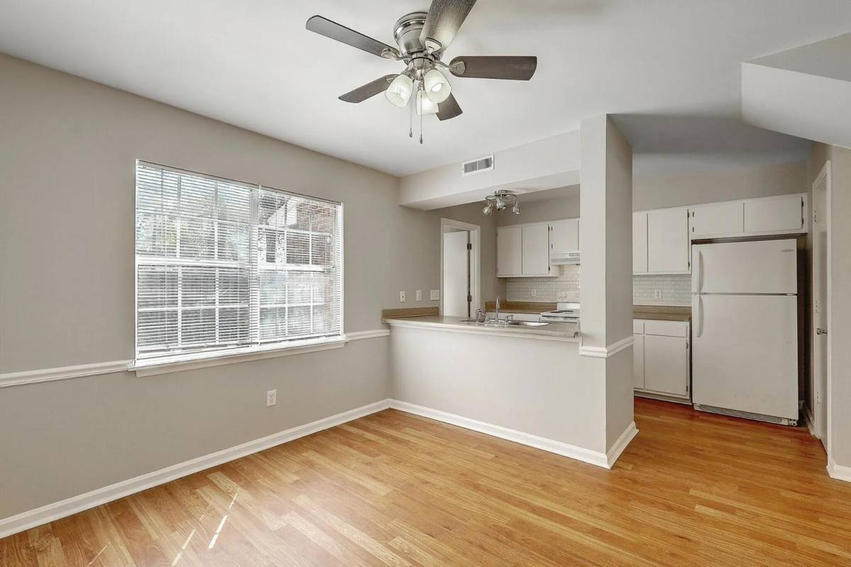 Apartment for rent at Wando Lakes, 1605 Nantahala Blvd, Mount Pleasant, SC 29464