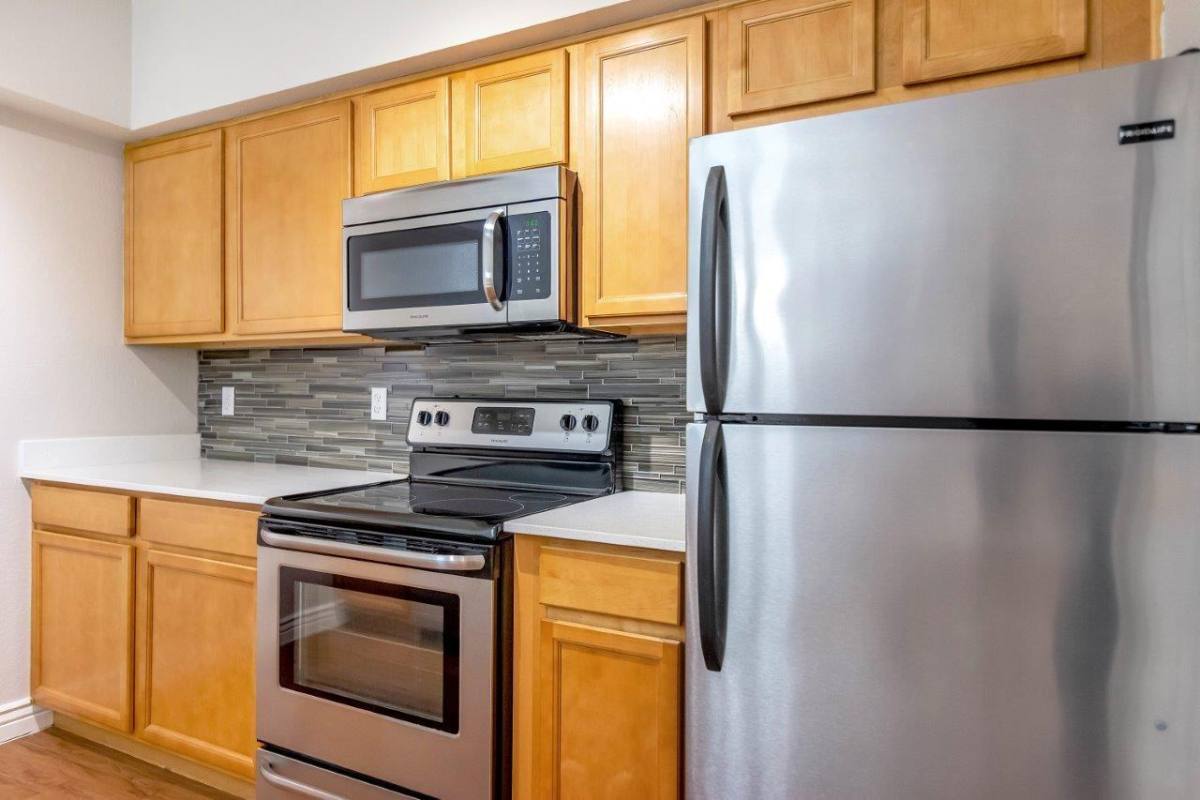 Apartment for rent at Townhomes at Biltmore, 3501 E Camelback Rd, Phoenix, AZ 85018