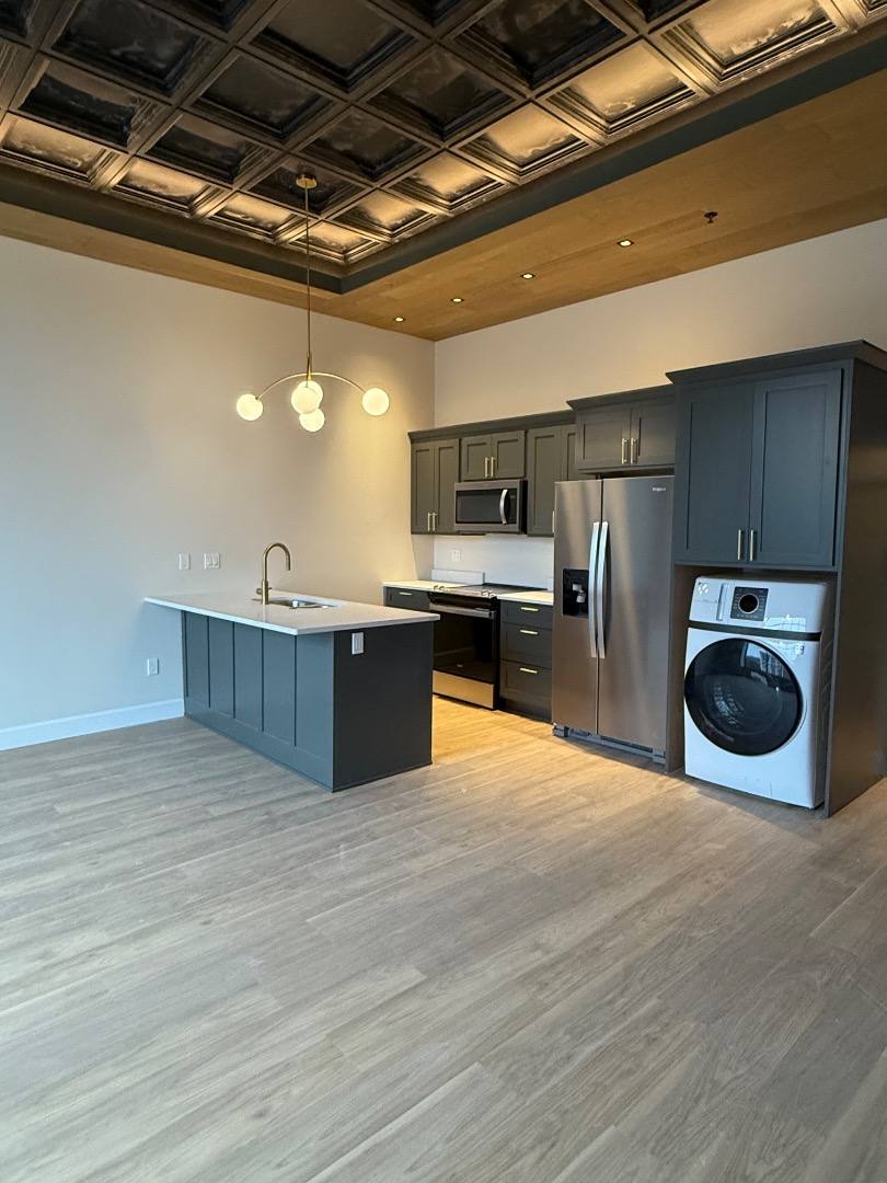 Apartment for rent at 309 N 6th St #201, Burlington, IA 52601