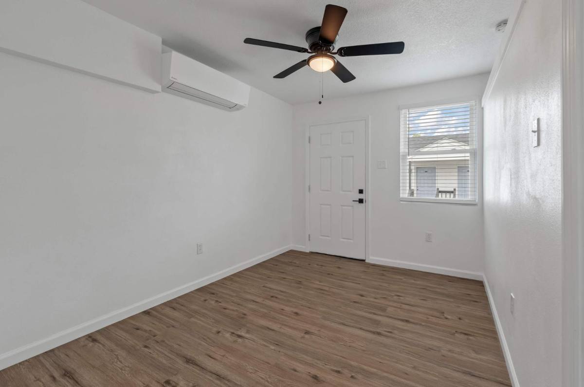 Apartment for rent at Clement Arms, 1815 Clements Ave, North Charleston, SC 29405
