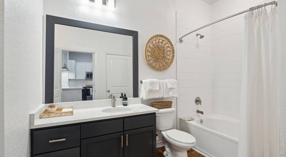 Apartment for rent at Daniel Island Village, 455 Seven Farms Dr, Charleston, SC 29492