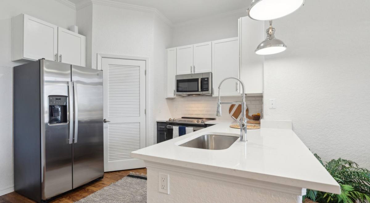 Apartment for rent at Daniel Island Village, 455 Seven Farms Dr, Charleston, SC 29492