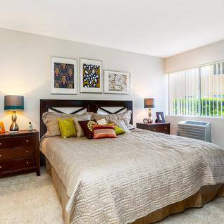 Apartment for rent at South Coast Racquet Club Apartment Homes, 1101 W Stevens Ave, Santa Ana, CA 92707
