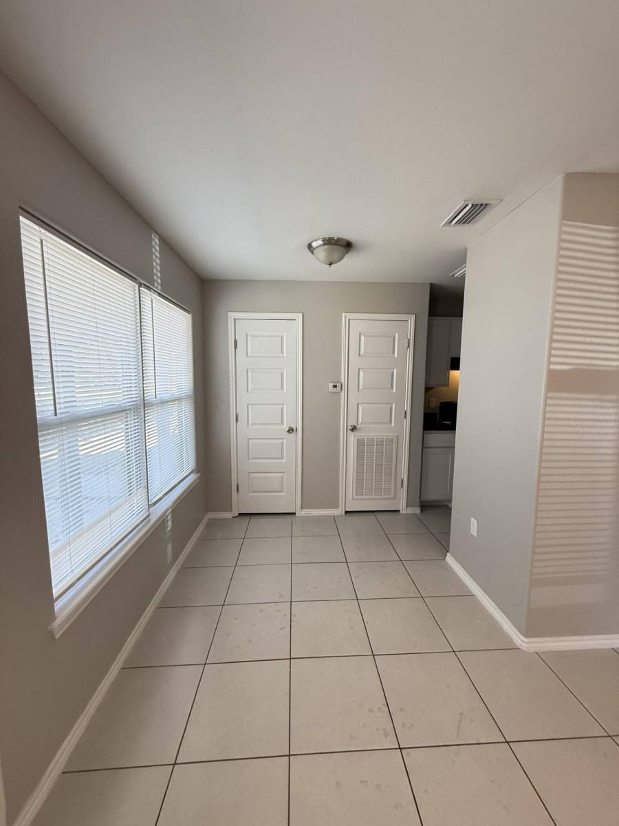 House for rent at 511 E Hackberry St, Rockport, TX 78382