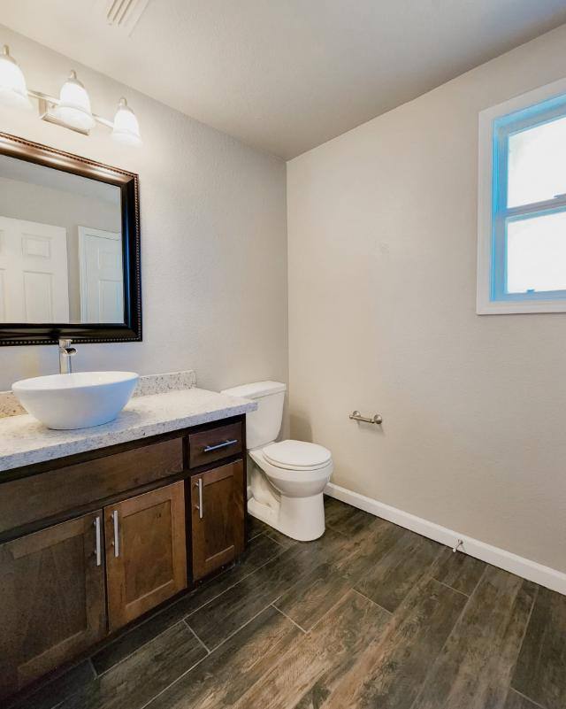 Apartment for rent at Lake Forest, 3025 Village Center Dr, El Dorado Hills, CA 95762