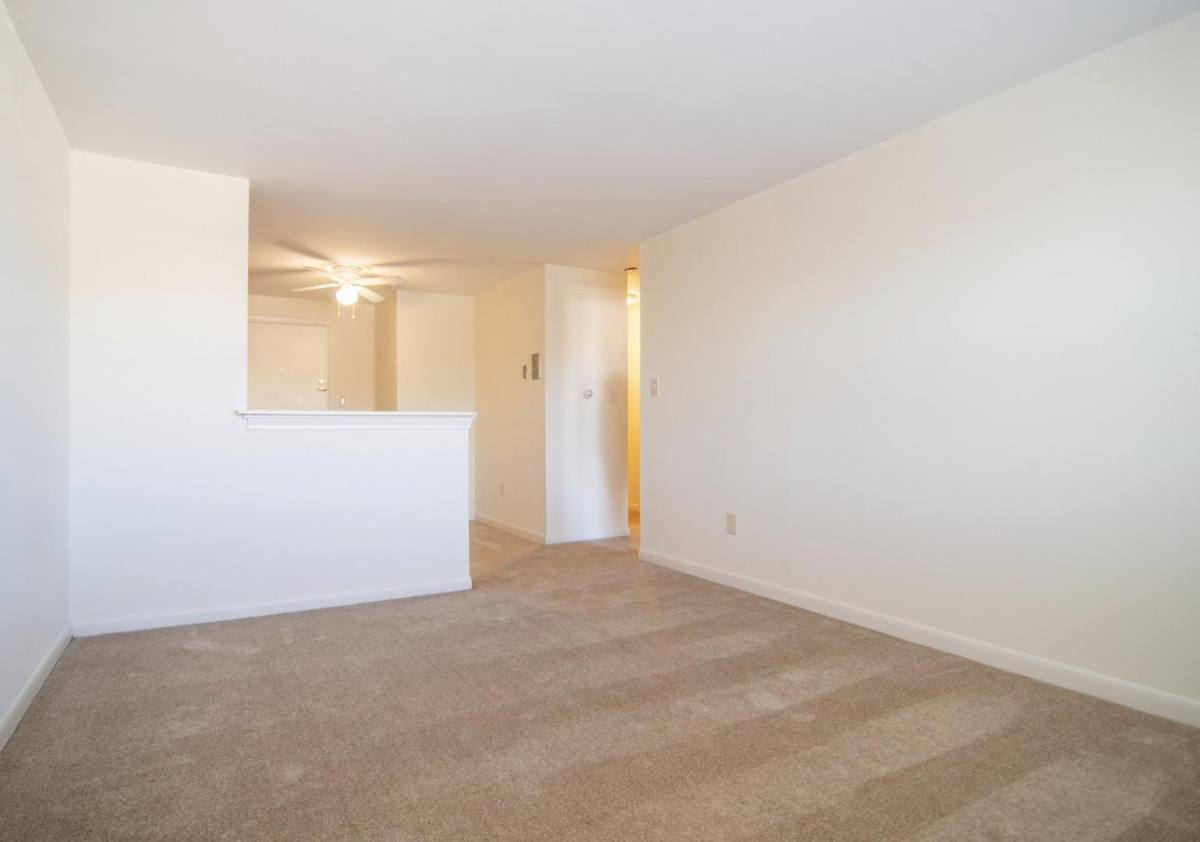 Apartment for rent at 727 Princeton Blvd, Lowell, MA 01851