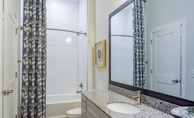 Apartment for rent at 305 Oberlin Rd, Raleigh, NC 27605
