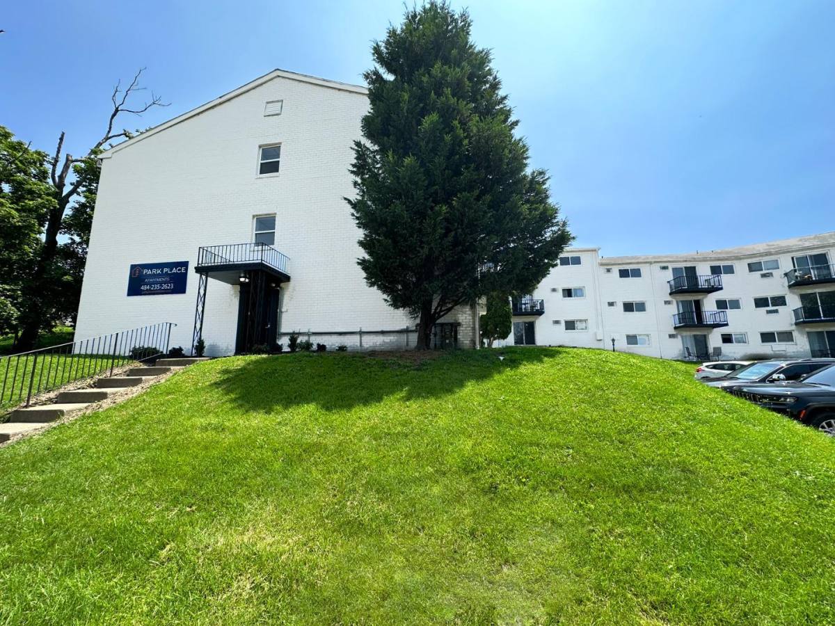 Apartment for rent at Park Place, 721 Sandy St, Norristown, PA 19401