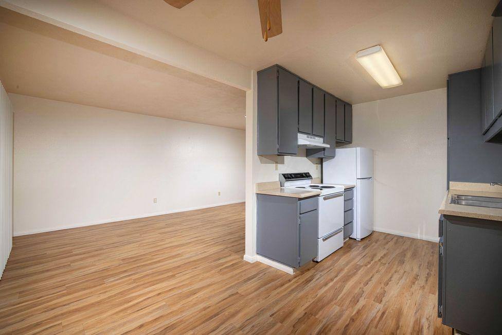 Apartment for rent at Canyon Park, 9555 Genesee Ave, San Diego, CA 92121