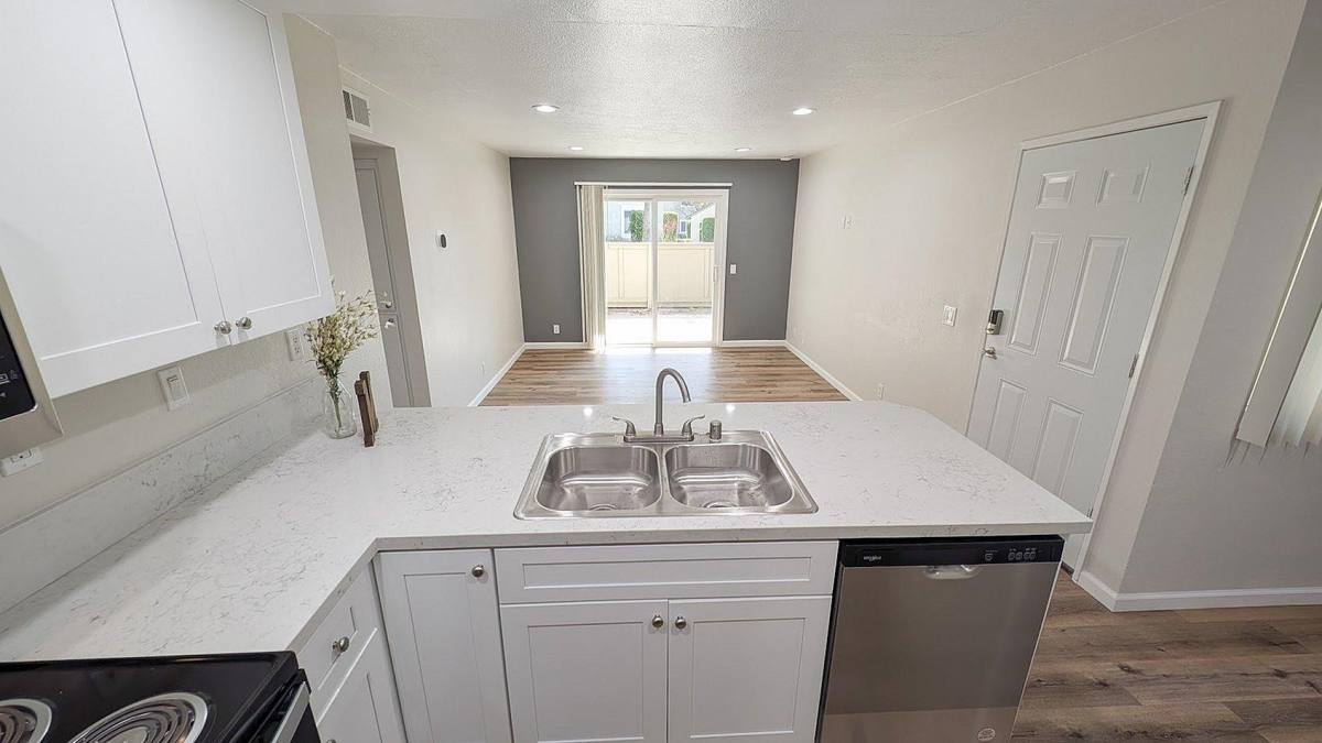 Apartment for rent at Cypress Terrace, 2100 S Cypress Ave, Ontario, CA 91762