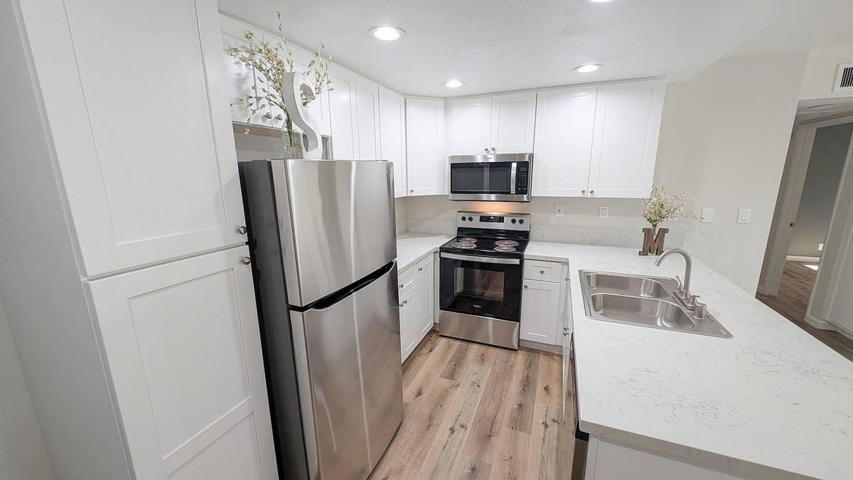 Apartment for rent at Cypress Terrace, 2100 S Cypress Ave, Ontario, CA 91762