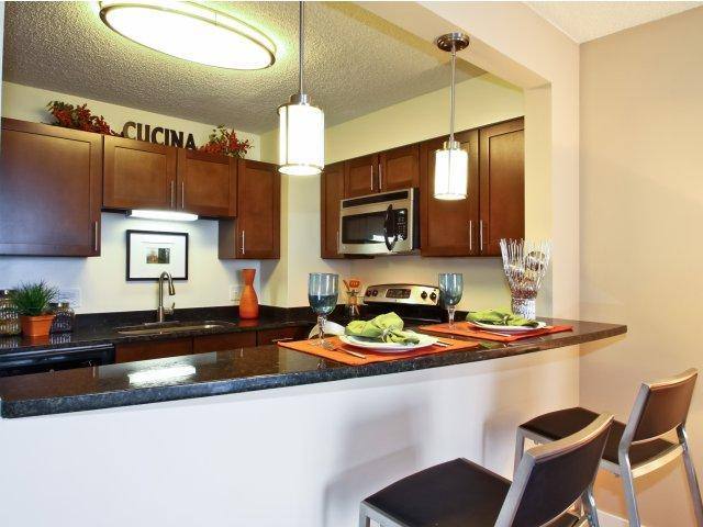 Apartment for rent at 55 S Vail Ave, Arlington Heights, IL 60005