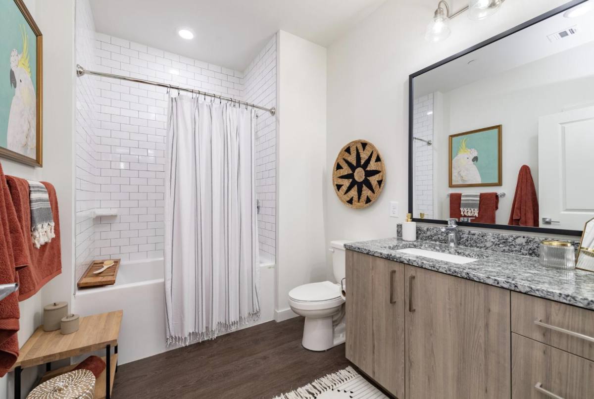 Apartment for rent at 1 Kingston Collection Way, Kingston, MA 02364