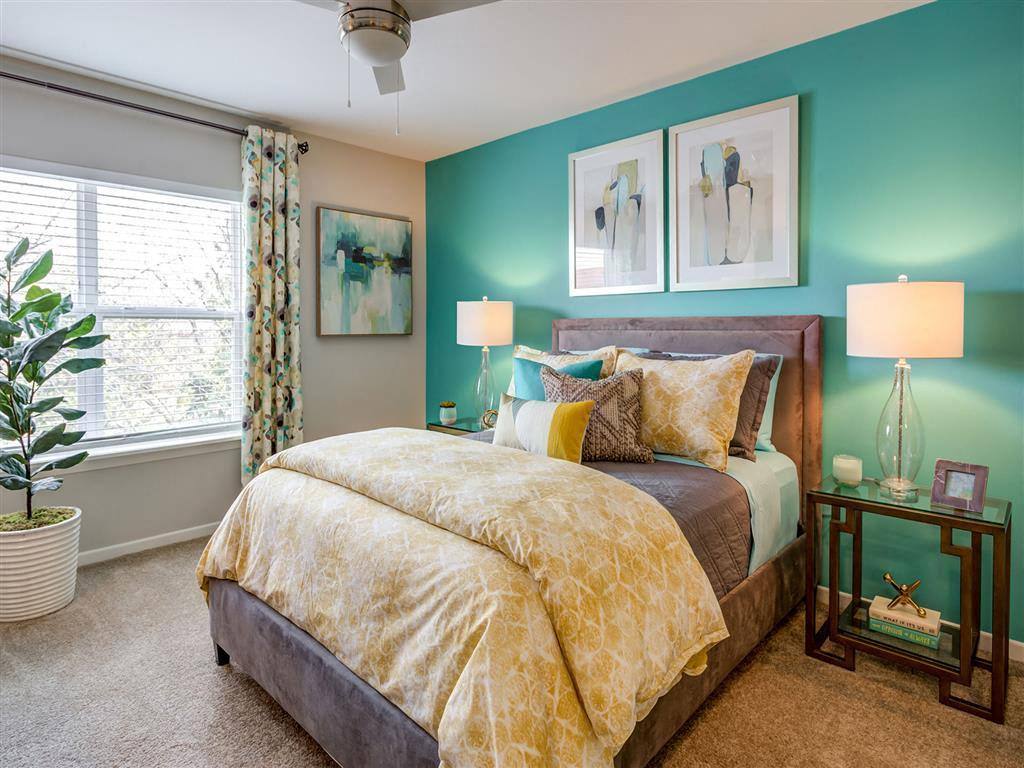 Apartment for rent at 909 E Golf Rd, Arlington Heights, IL 60005