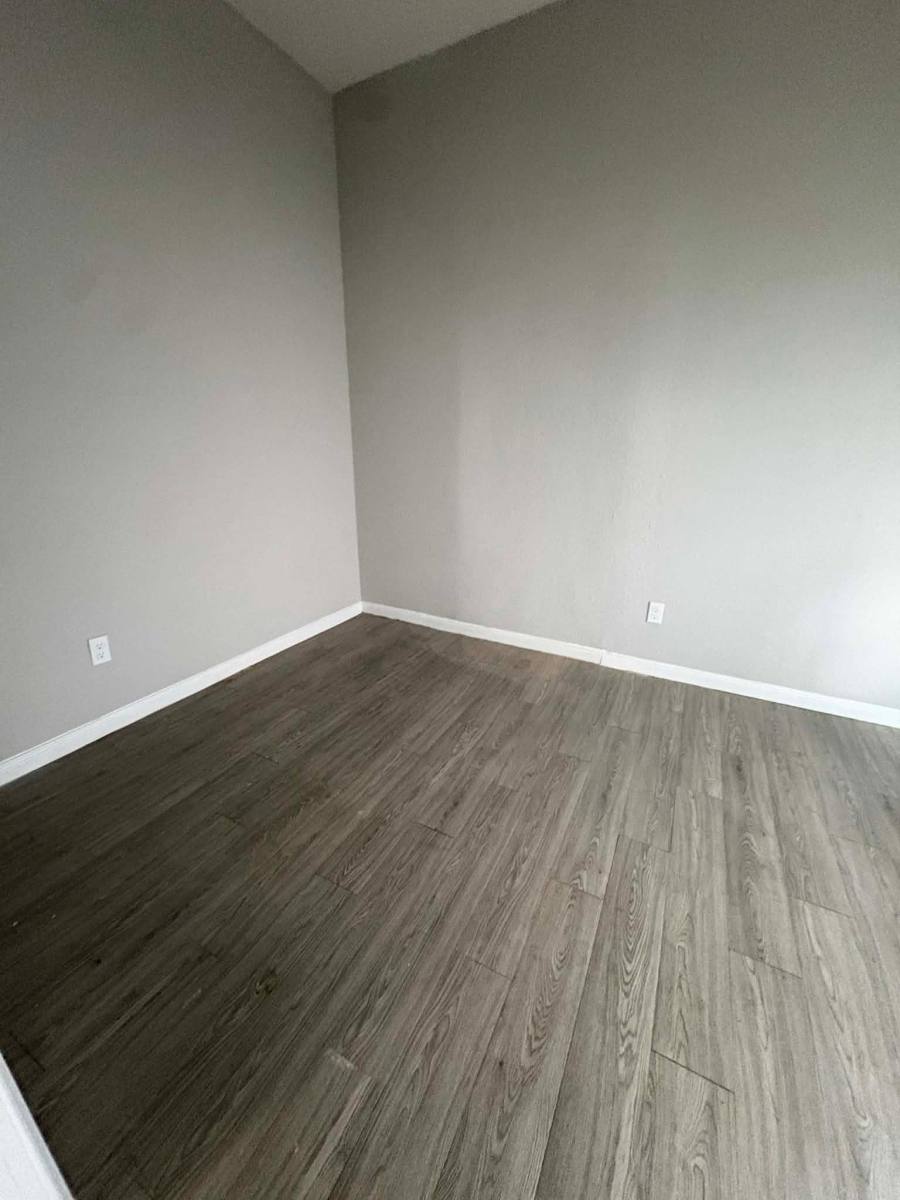 Apartment for rent at 1412 Sydnor St, Houston, TX 77012