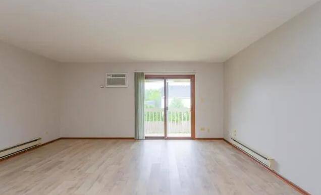 Apartment for rent at 1941 N Orleans St, McHenry, IL 60050