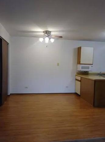Apartment for rent at 1941 N Orleans St, McHenry, IL 60050