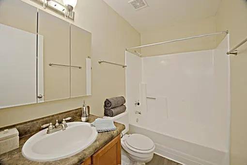 Apartment for rent at Vista Village, 1805 W Cortez St, Phoenix, AZ 85029
