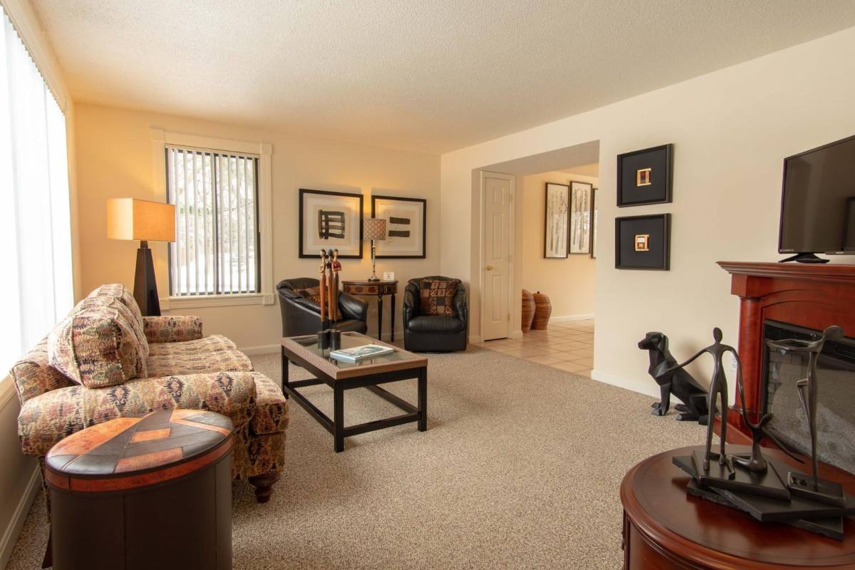 Townhouse for rent at 73 Barrett St, Northampton, MA 01060