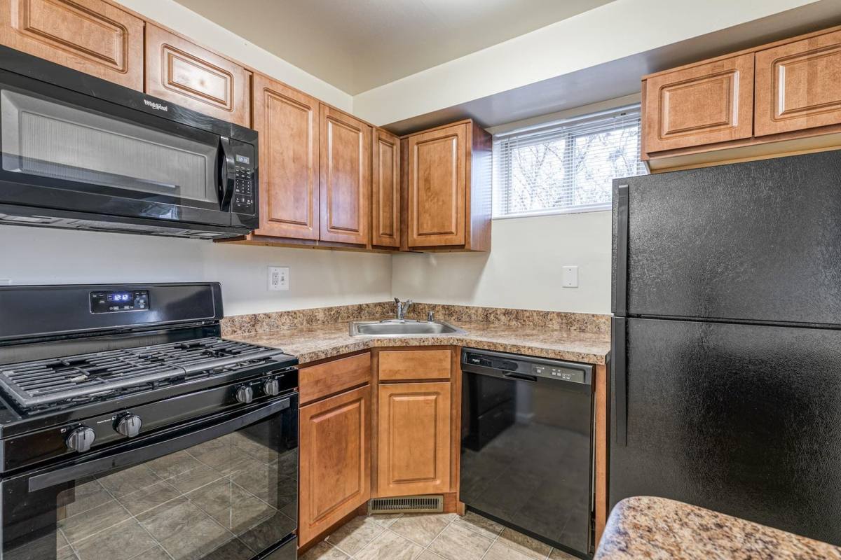 Apartment for rent at Mt Washington, 5801 Western Run Dr, Baltimore, MD 21209