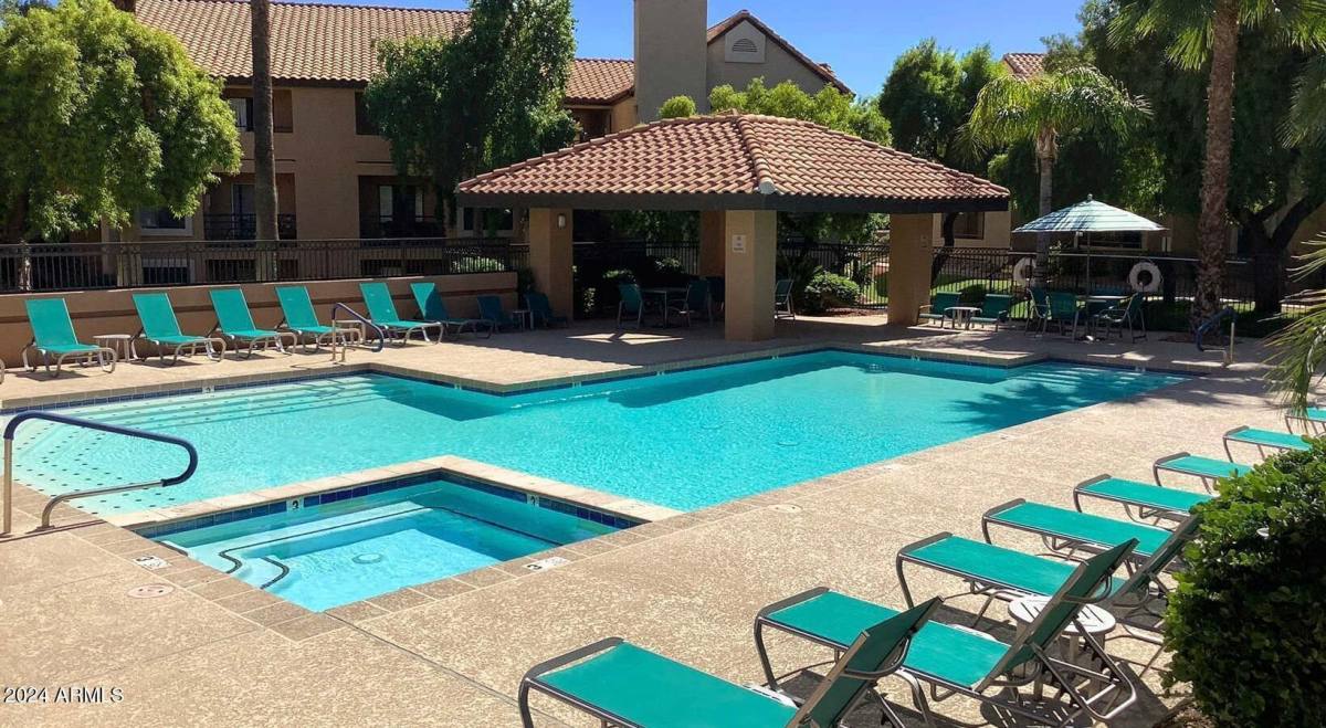 Apartment for rent at 9605 S 48th St, Phoenix, AZ 85044