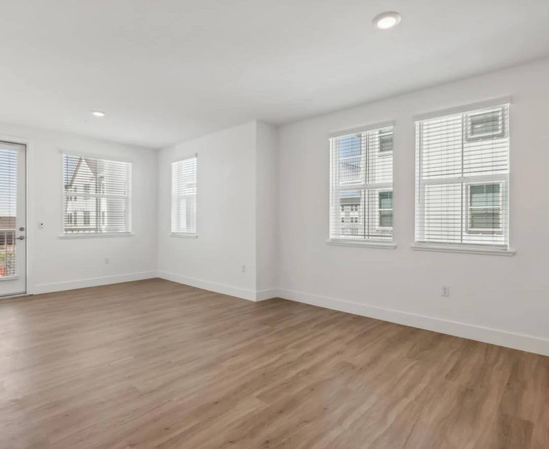 Apartment for rent at 2801 N Hayden Parkway, Roseville, CA 95747