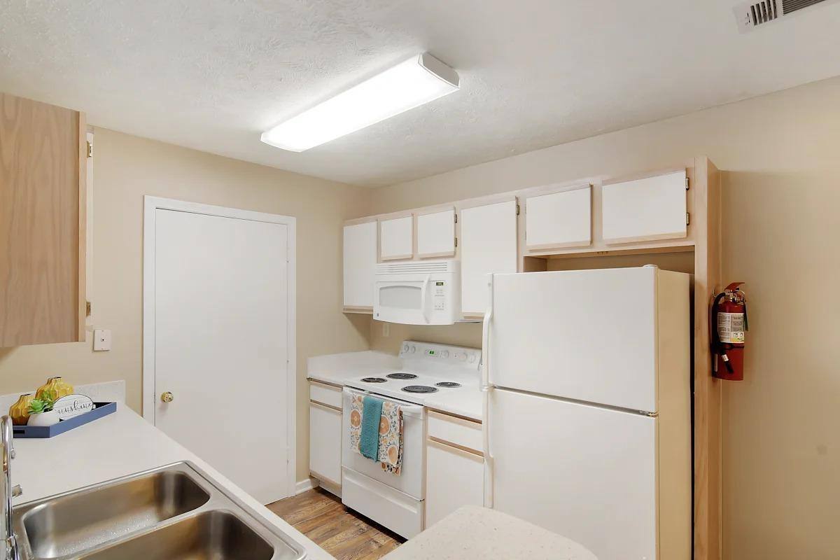 Apartment for rent at 1210 Parklane Rd, McComb, MS 39648