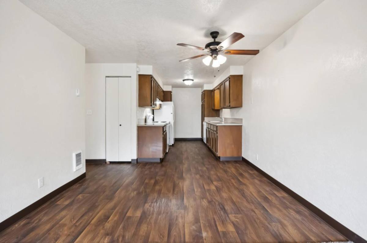 Apartment for rent at 694 Rural Ave S, Salem, OR 97302