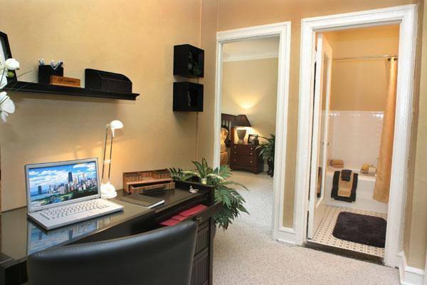 Apartment for rent at 5100 S Cornell Ave, Chicago, IL 60615