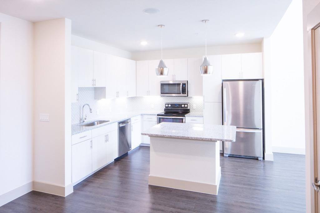 Apartment for rent at 2100 Moser Ave, Dallas, TX 75206