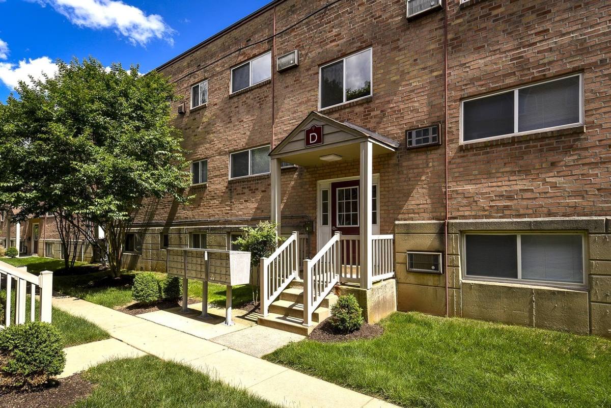 Apartment for rent at Woodview, 940 N Providence Rd, Media, PA 19063