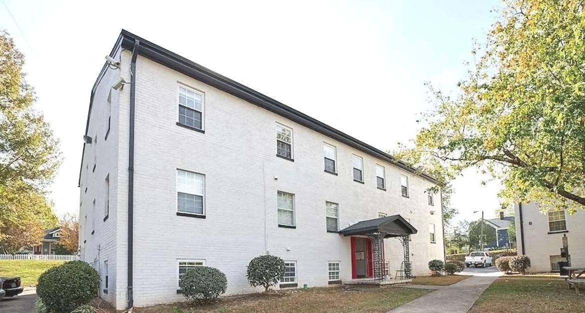 Apartment for rent at 1700 Chapel Hill Rd, Durham, NC 27707