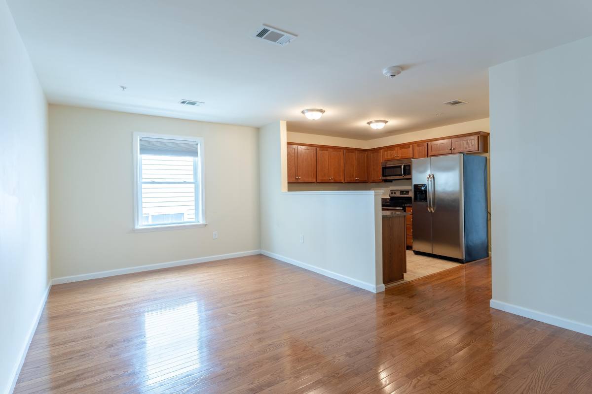 Apartment for rent at 110 W 5th St, Lansdale, PA 19446