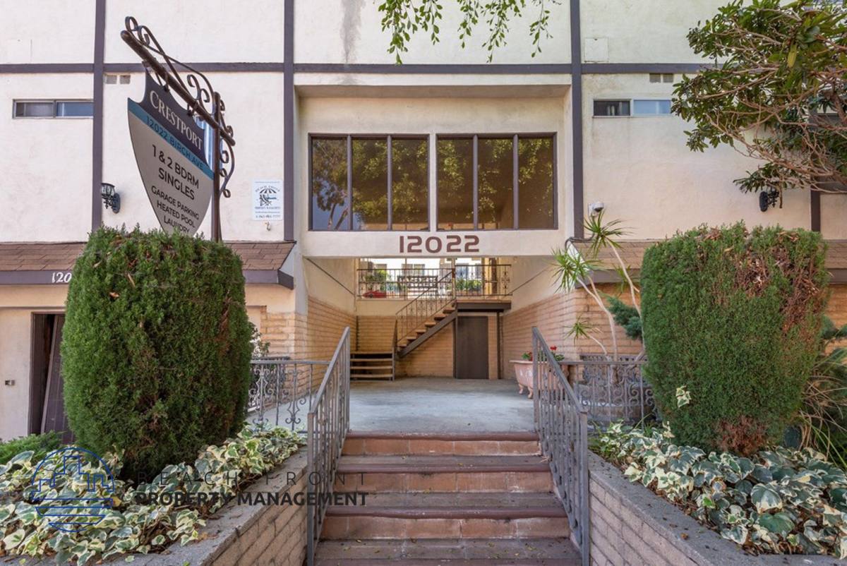 Apartment for rent at 12022 Birch Ave, Hawthorne, CA 90250