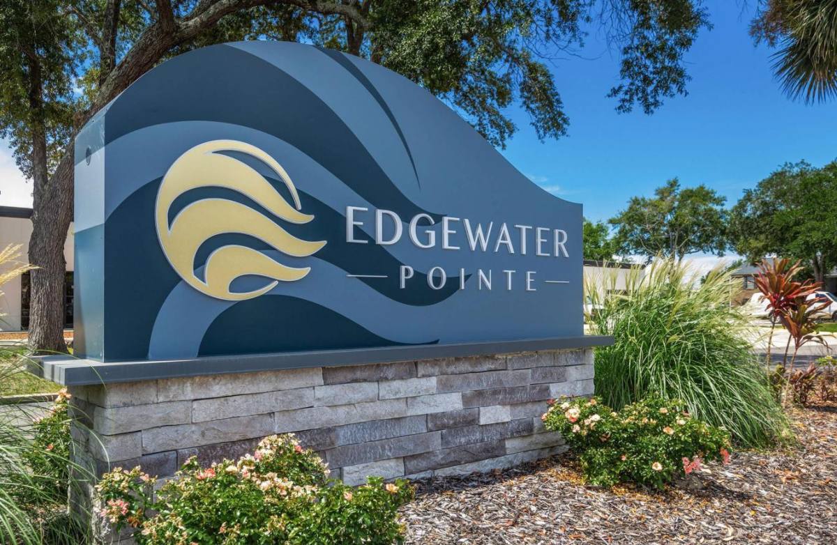 Apartment for rent at 221 Eisenhower Dr, Biloxi, MS 39531