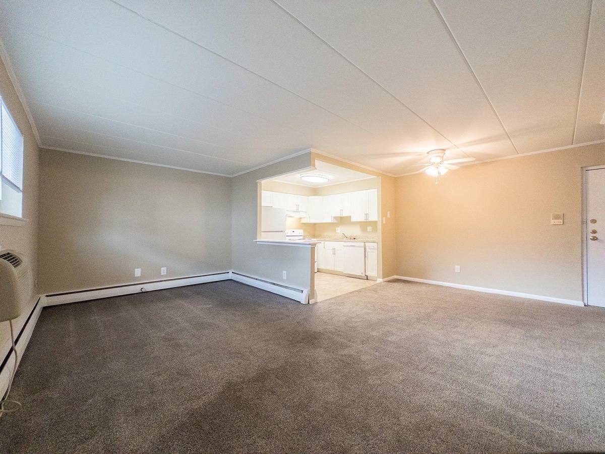 Apartment for rent at Lincoln Court, 1320 Lincoln Ave, Prospect Park, PA 19076
