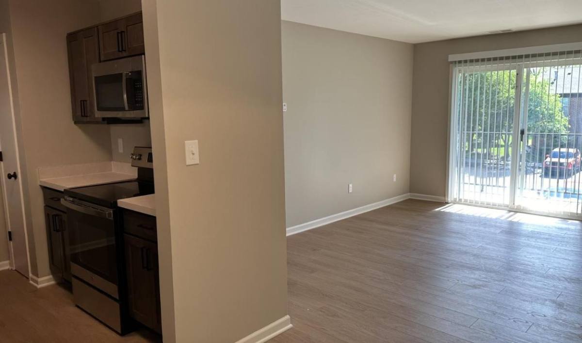 Apartment for rent at 5525 Hyles Ave, Hammond, IN 46320