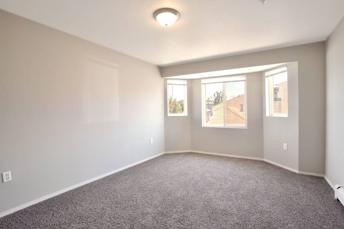 Apartment for rent at Montview Meadows, 1244 Hunter Court, Longmont, CO 80501