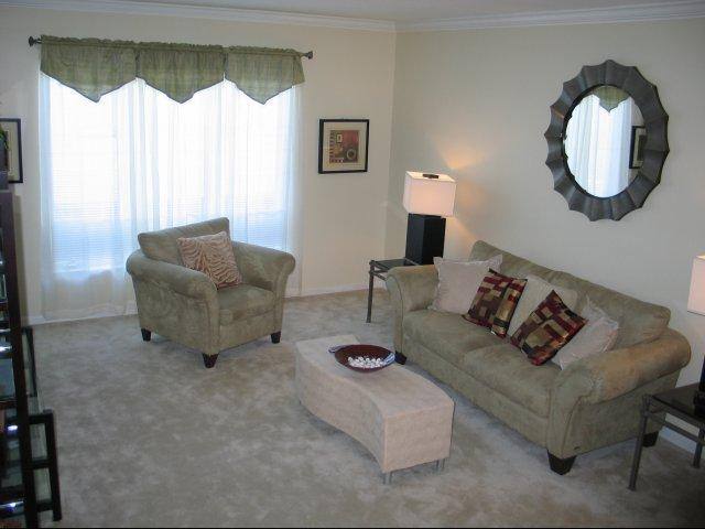 Townhouse for rent at 201 Chelsea St, Everett, MA 02149
