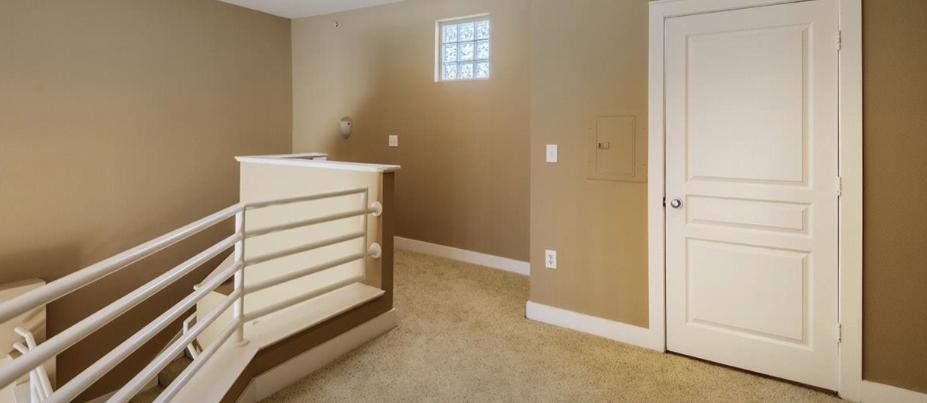 Apartment for rent at Post Abbey City Apartment Homes, 2525 Worthington St, Dallas, TX 75204