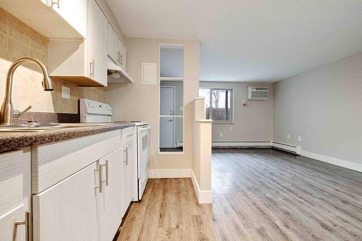Apartment for rent at South Washington, 45-75 S Washington St, Denver, CO 80209