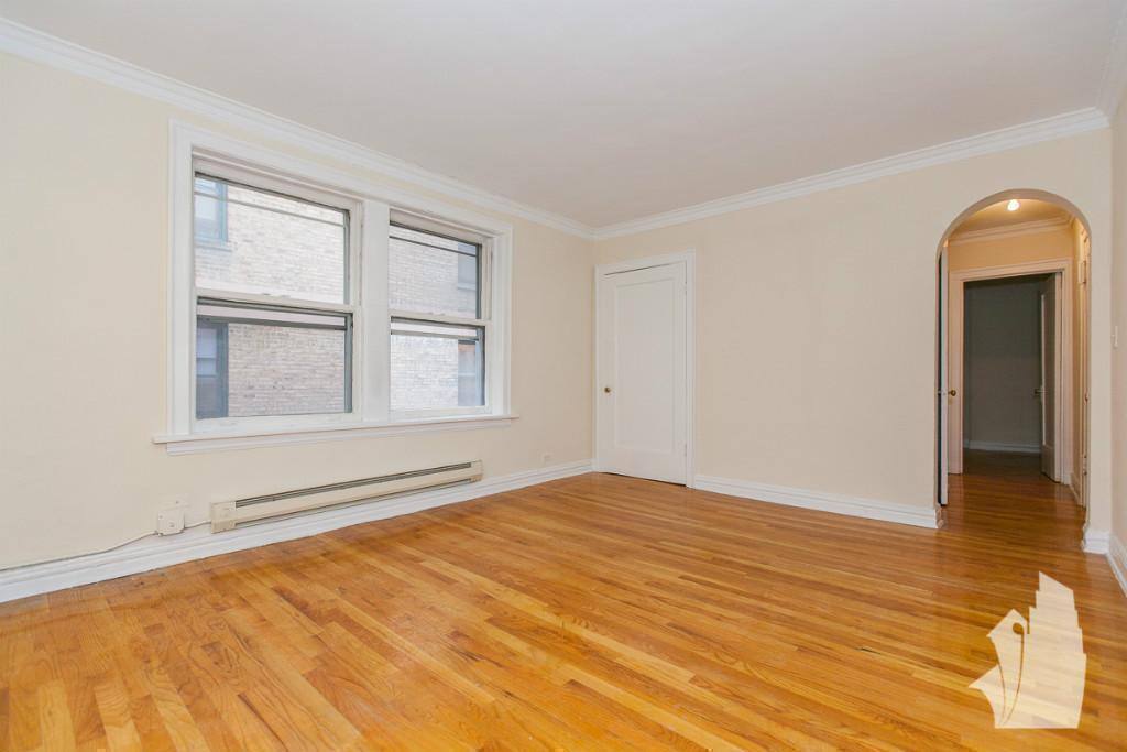 Apartment for rent at 425 W Roscoe St #404, Chicago, IL 60657