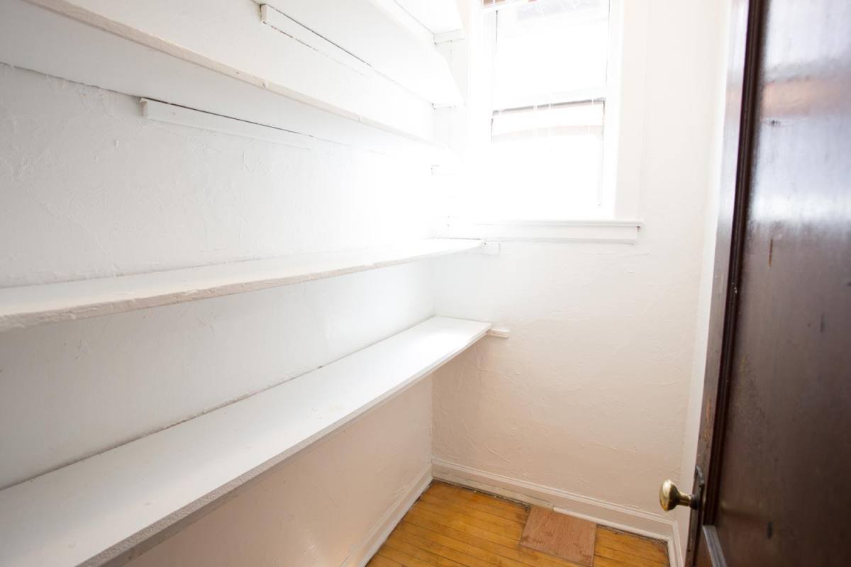 Apartment for rent at 5201 S Greenwood Ave, Chicago, IL 60615