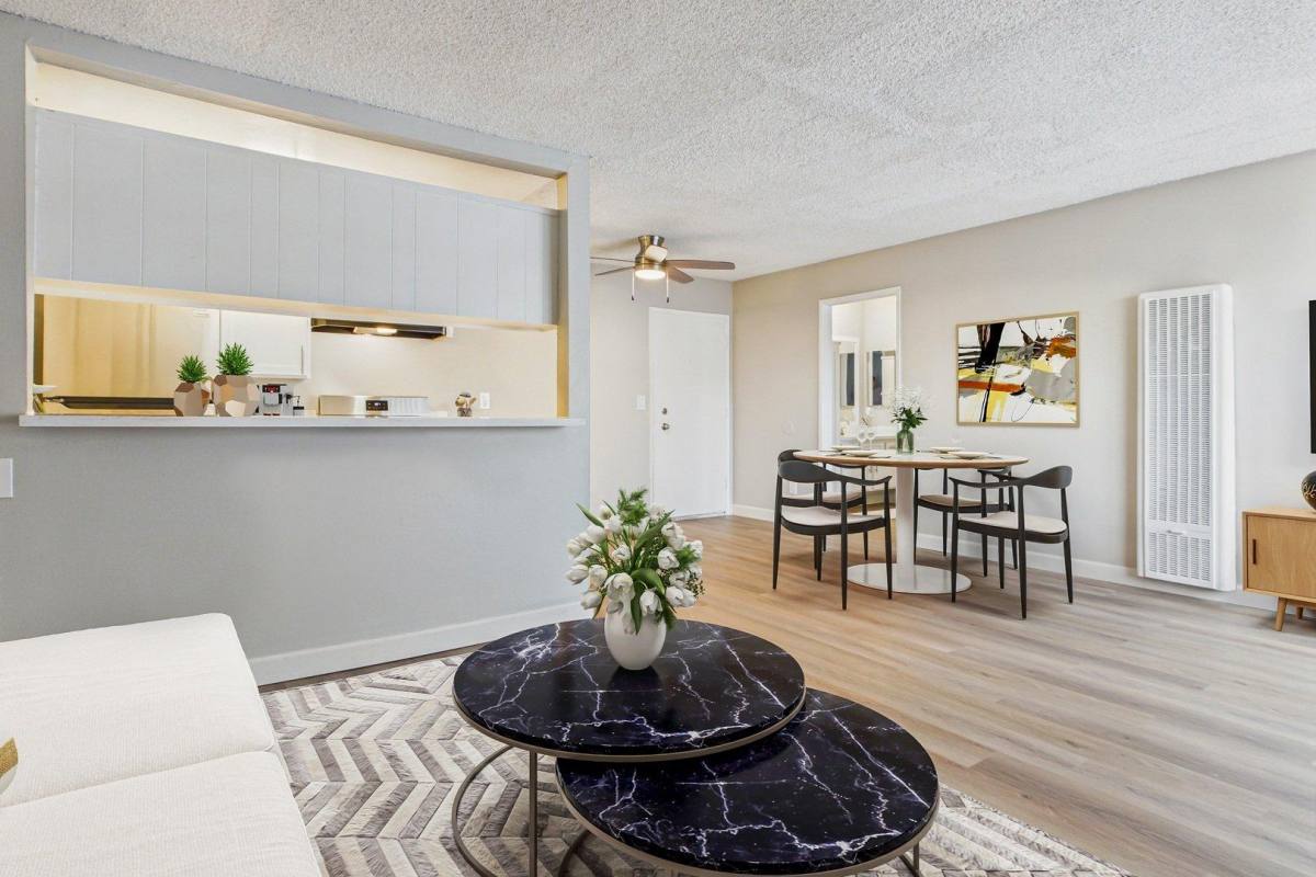 Apartment for rent at Sepulveda Landmark, 9250 Sepulveda Blvd, North Hills, CA 91343