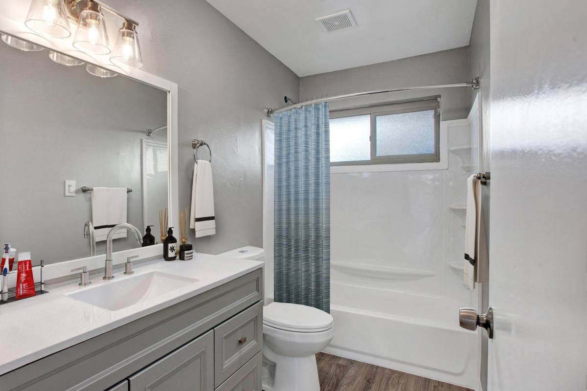 Apartment for rent at Ashley Place, 1611 Cormorant Way, Sacramento, CA 95815
