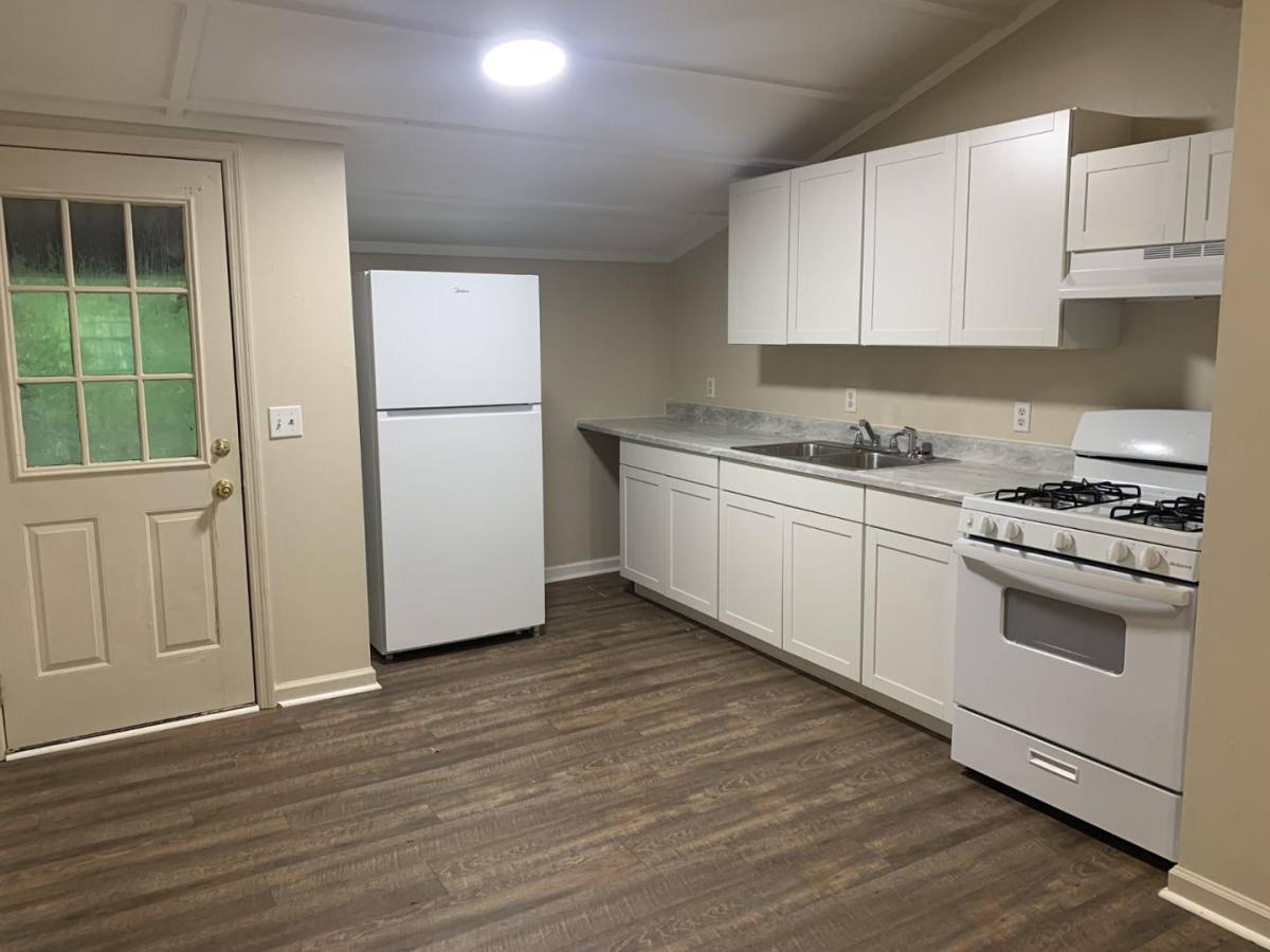 Apartment for rent at 137 Sumner Top Lane, Ellijay, GA 30540