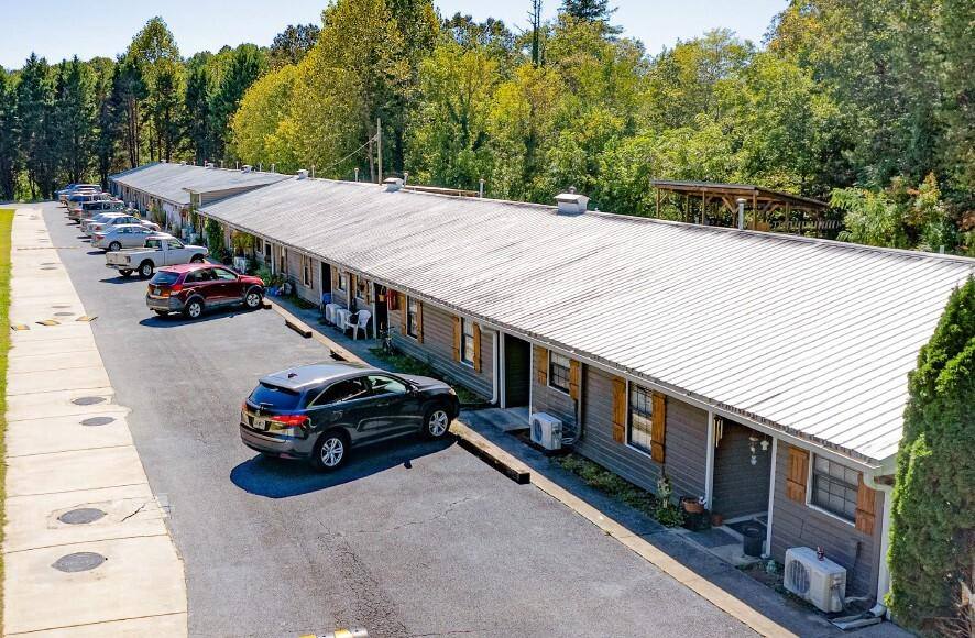 Apartment for rent at 137 Sumner Top Lane, Ellijay, GA 30540